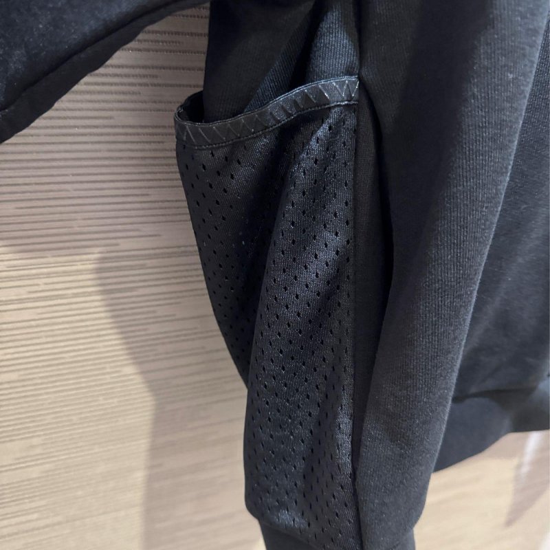 💎Han's house精品服飾💎 moncler 連帽 衛衣 帽T 原價23600-1