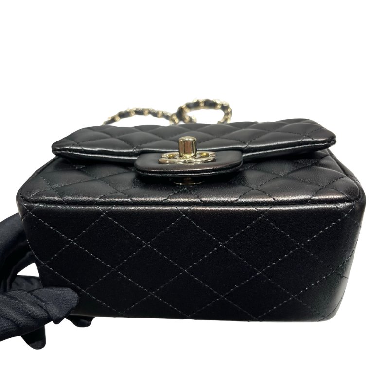CHANEL MINI FLAP 17 CM-17