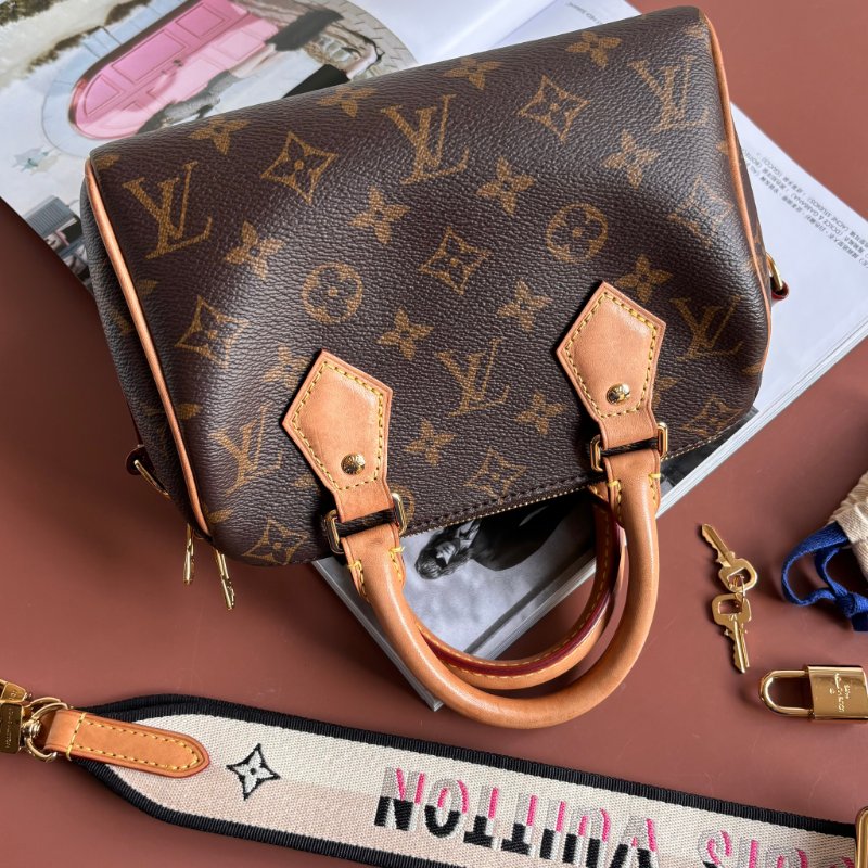::LOUIS VUITTON:: LV M45957 M46234 Speedy Bandoulière 20 米色-1