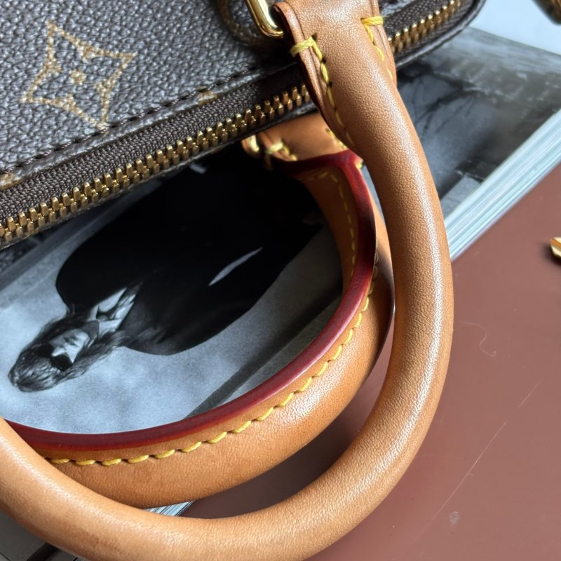 ::LOUIS VUITTON:: LV M45957 M46234 Speedy Bandoulière 20 米色-17