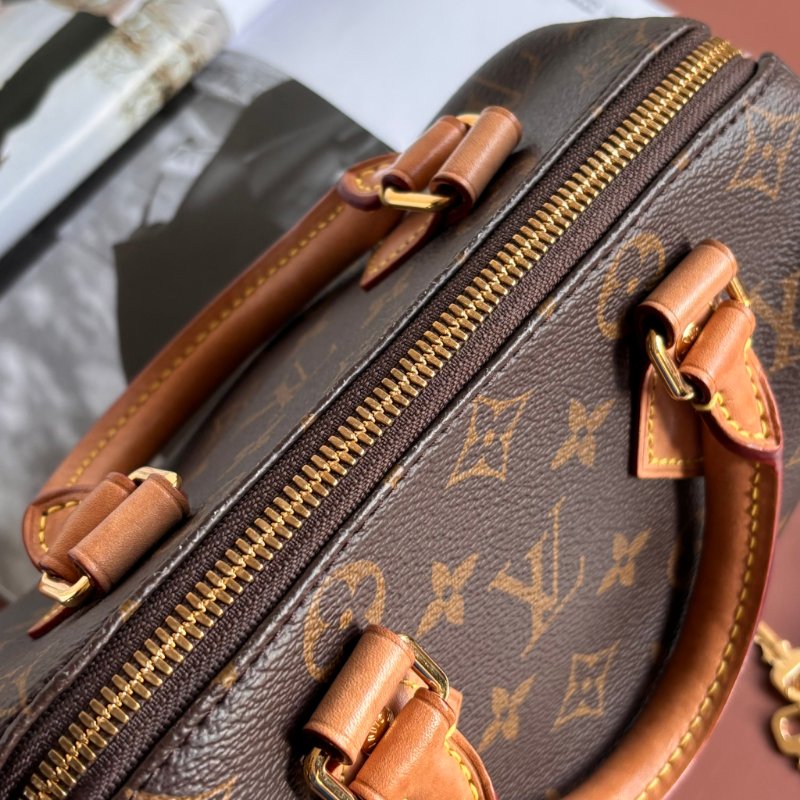 ::LOUIS VUITTON:: LV M45957 M46234 Speedy Bandoulière 20 米色-31