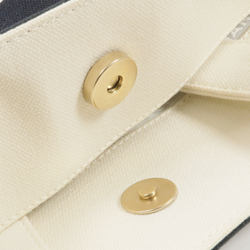 CHANEL 帆布Tote Bag金扣手挽袋-12