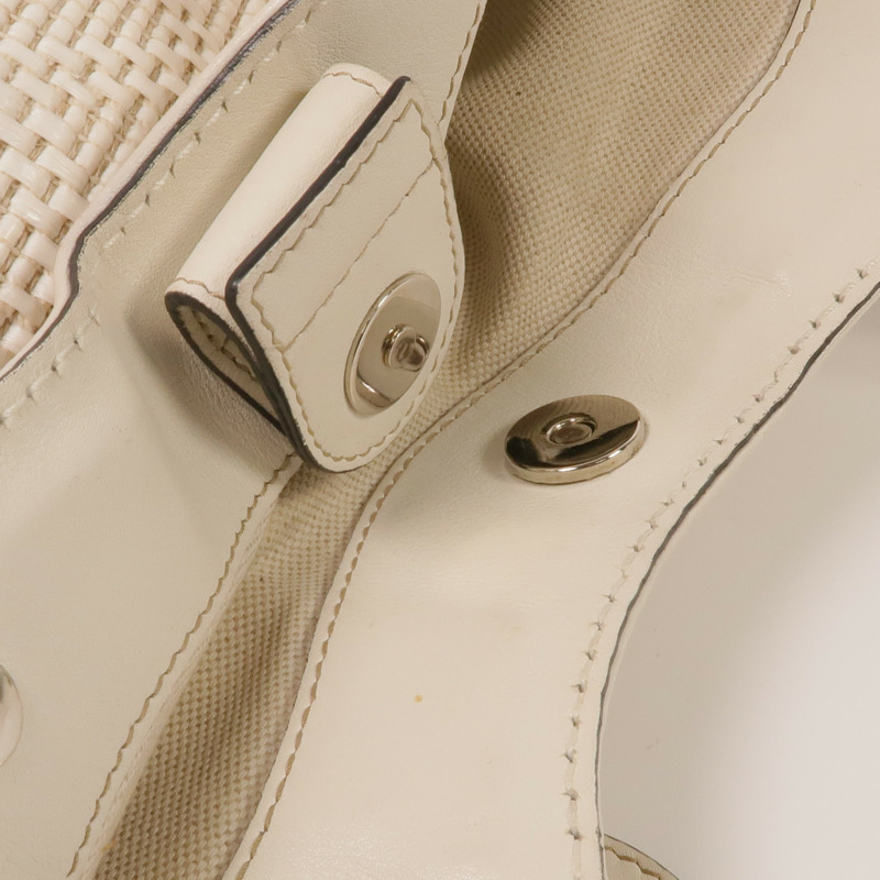 GUCCI 牛皮皮革Sukey Handbag銀扣手挽袋-15