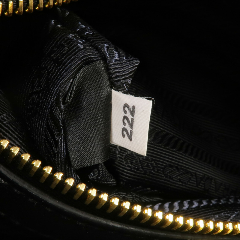 PRADA 牛皮皮革2 Way Shoulder金扣手挽肩背兩用袋-12