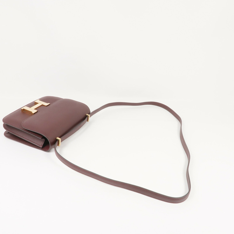 HERMES Epsom皮革Constance Mini金扣肩背袋Rouge Sellier-4