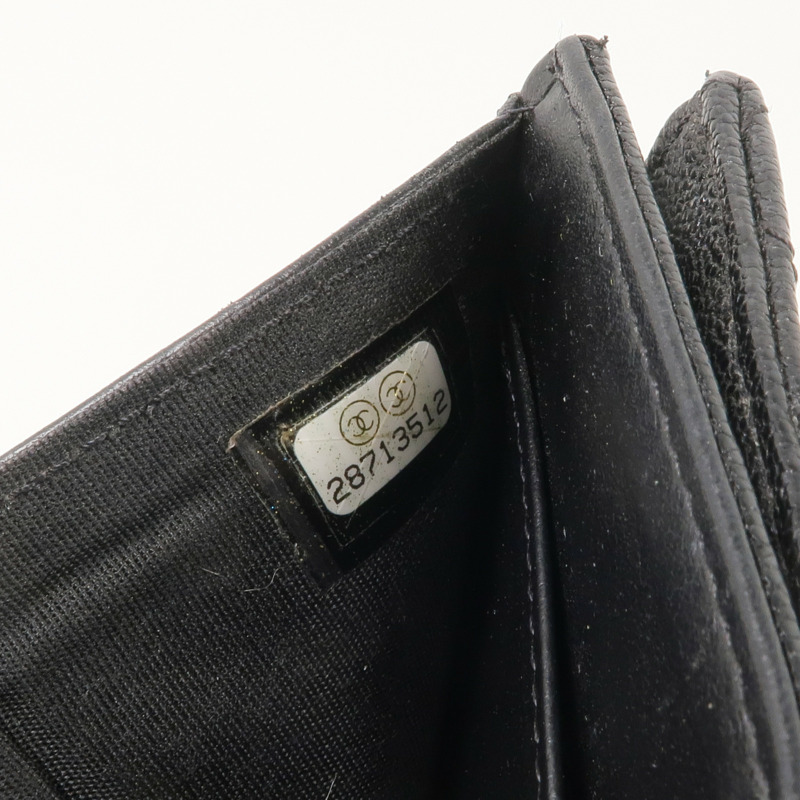 CHANEL 牛皮皮革Boy Trifold Wallet金扣錢包-16