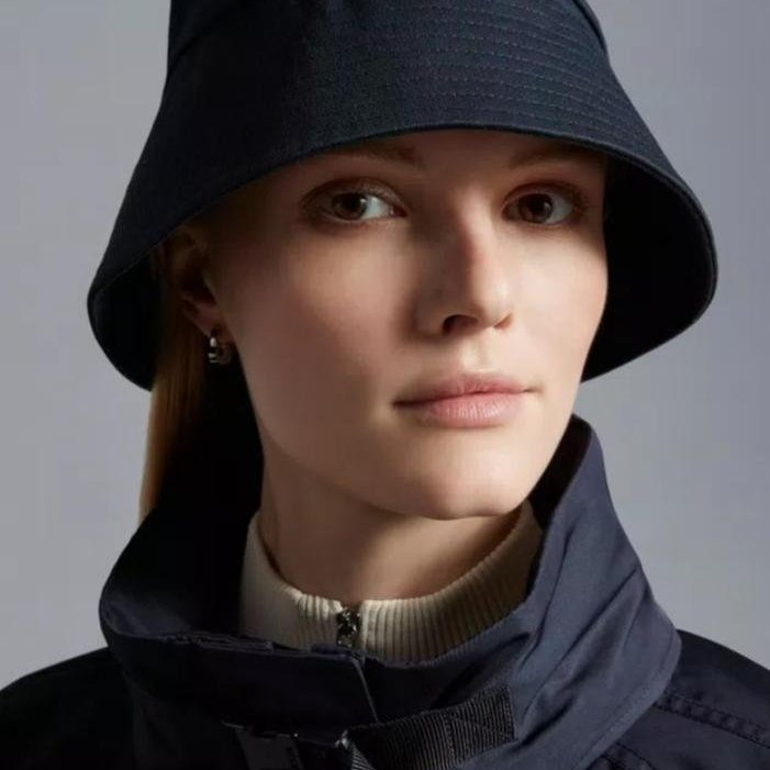 💎Han's house精品服飾💎 Moncler 漁夫帽 現貨 原價9600-1