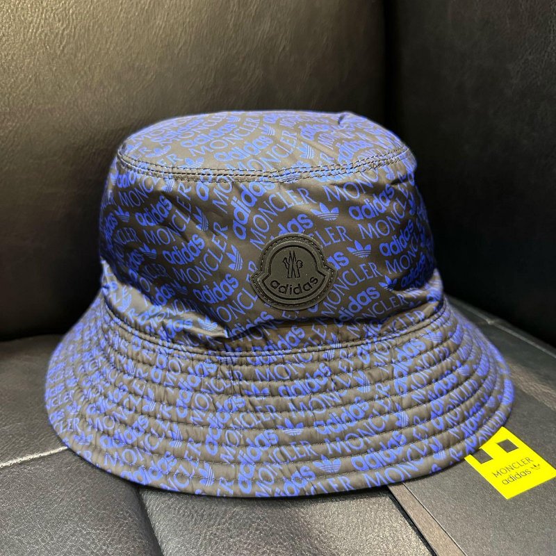 💎Han's house精品服飾💎moncler 聯名 adidas 漁夫帽 雙面用 義大利製 現貨 原價12000-0