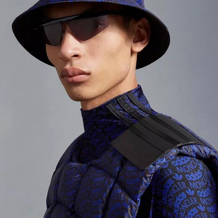 💎Han's house精品服飾💎moncler 聯名 adidas 漁夫帽 雙面用 義大利製 現貨 原價12000-1