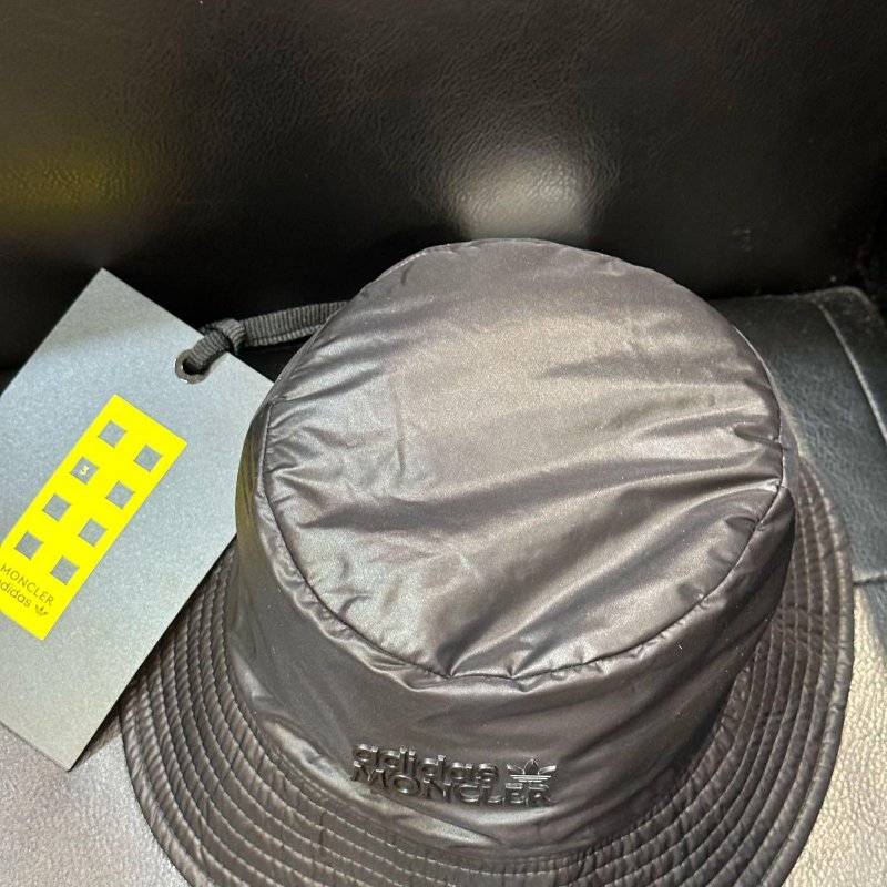 💎Han's house精品服飾💎moncler 聯名 adidas 漁夫帽 雙面用 義大利製 現貨 原價12000-2