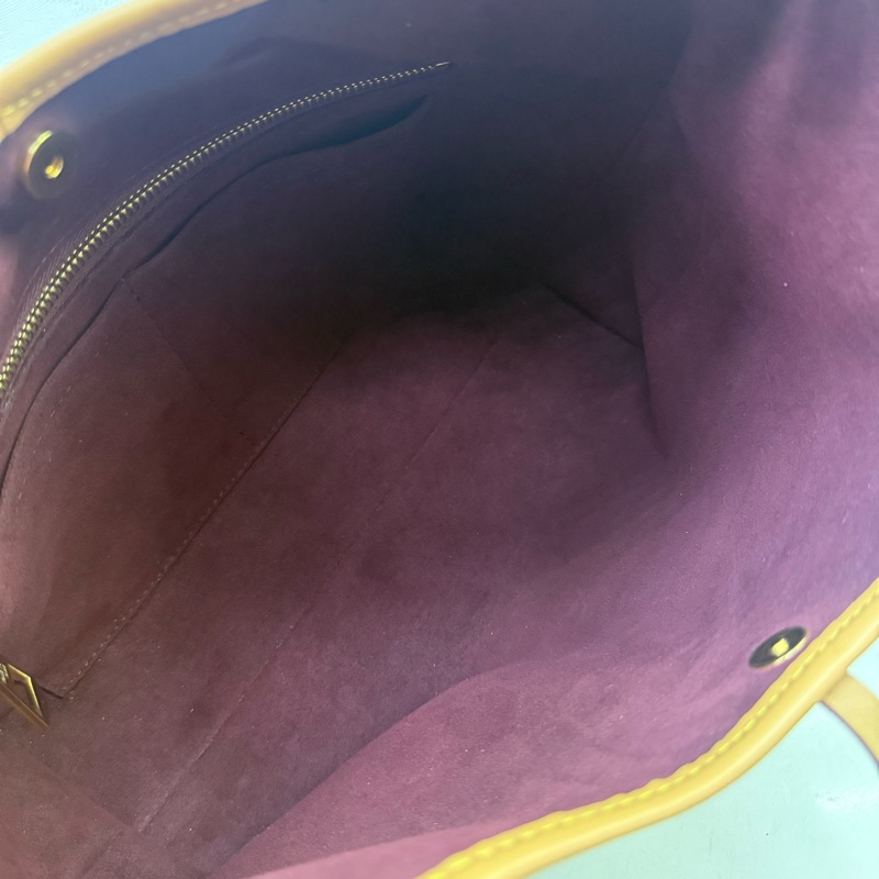 Louis Vuitton CarryAll PM-15