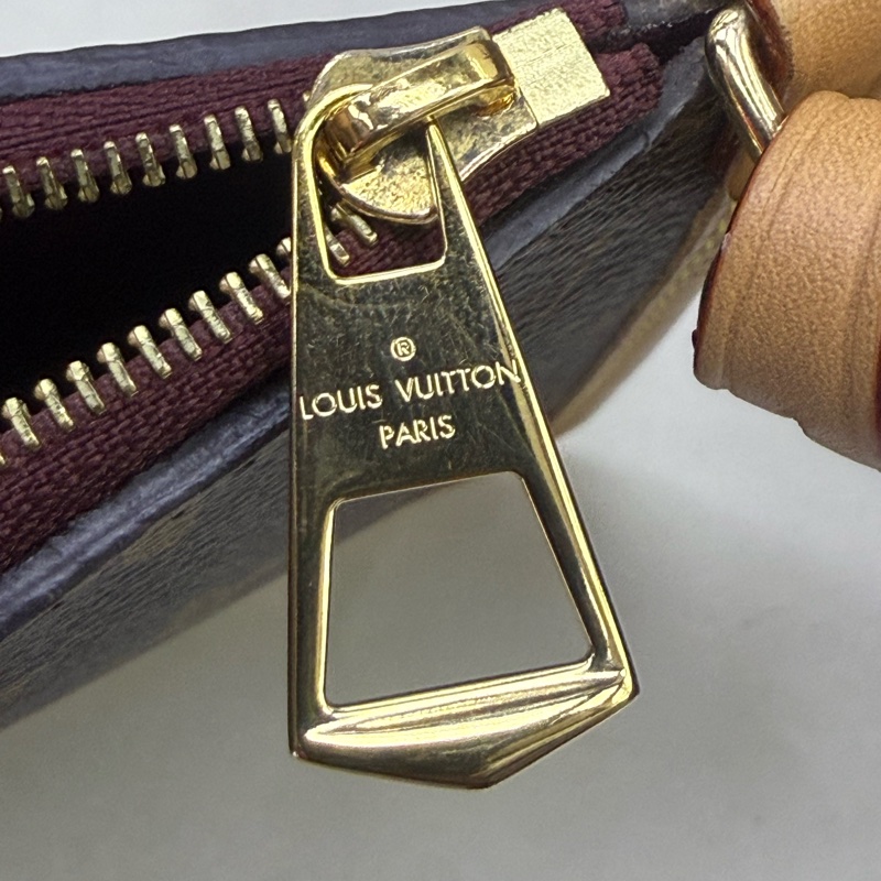 Louis Vuitton CarryAll PM-18
