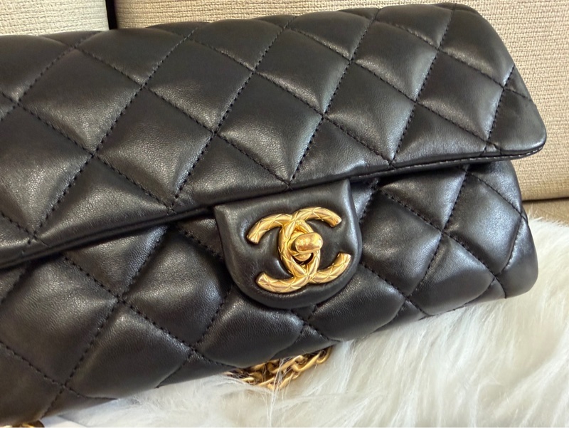 Chanel 22K黑金金柱調節釦風琴鏈包 芯片款-1