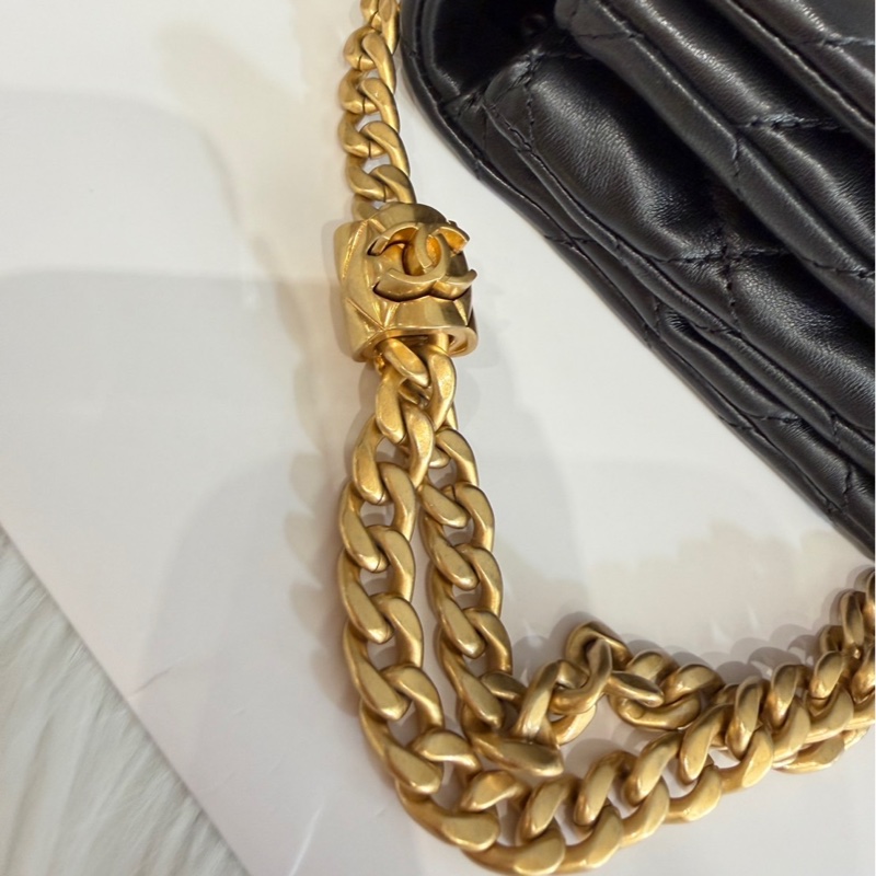 Chanel 22K黑金金柱調節釦風琴鏈包 芯片款-16