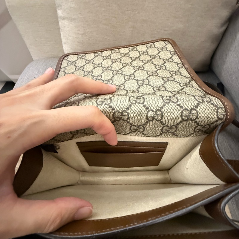 Gucci 老花風琴包-8