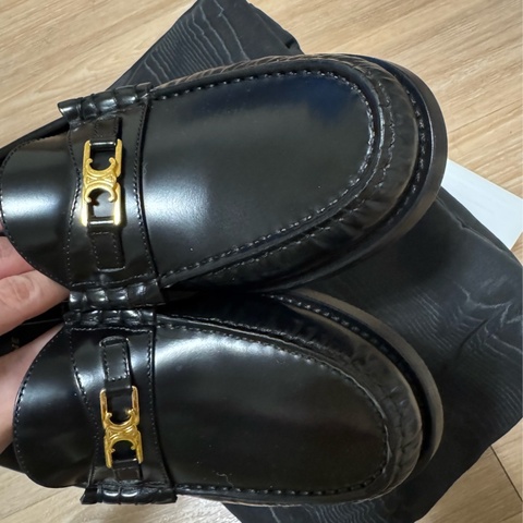 全新 Celine 樂福鞋 黑37