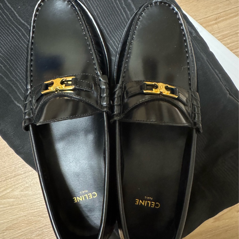 全新 Celine 樂福鞋 黑37-1
