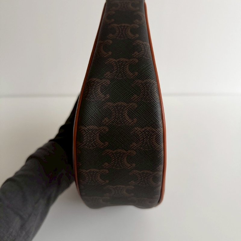 99新🆕 Celine 瑟琳 AVA 老花半月包金釦-13