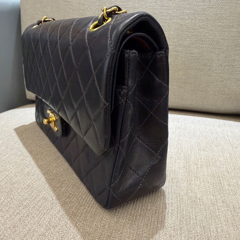 Chanel 小羊皮黑金CF25鏈條包-9