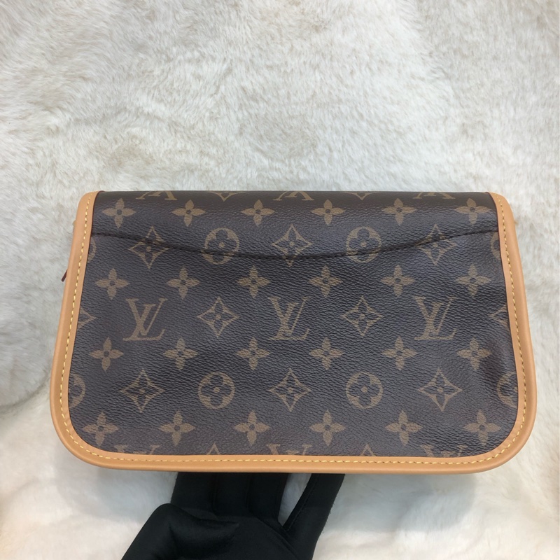 LV 老花法棍 XB861-1