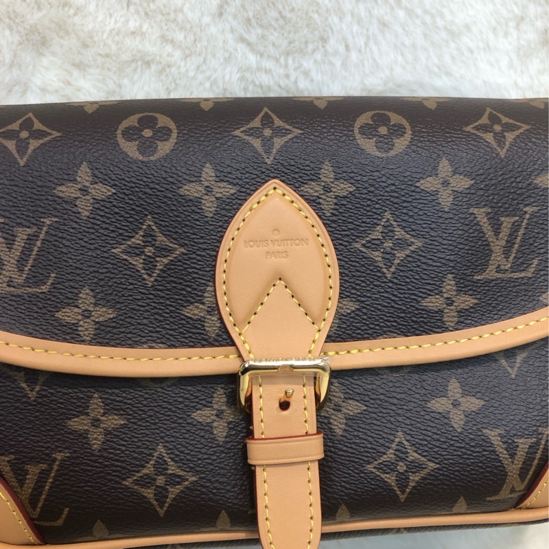 LV 老花法棍 XB861-5