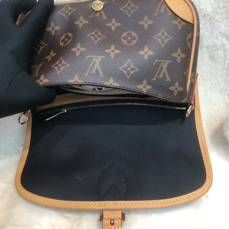 LV 老花法棍 XB861-13