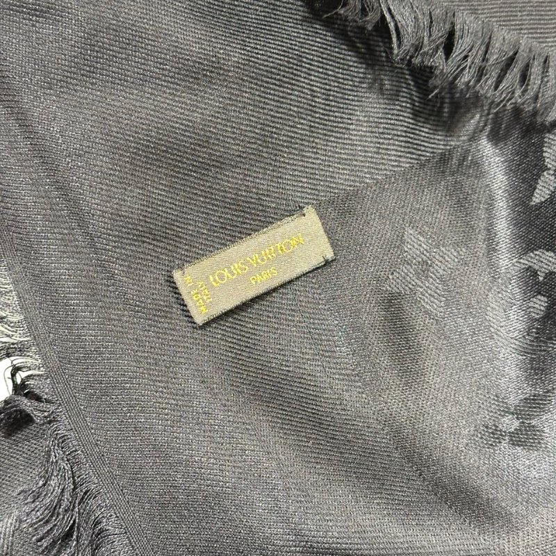 LV SCARF BLACK-7