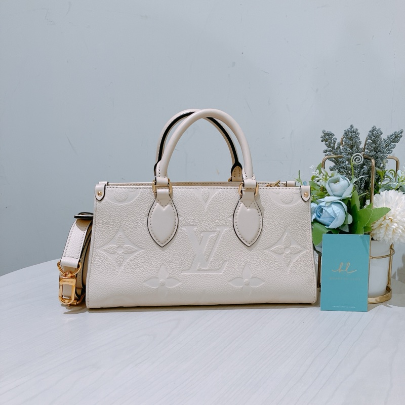 TK1886 Louis Vuitton 路易威登奶昔白手提/斜挎包On The Go East West Monogram Empreinte Cream X GHW-0
