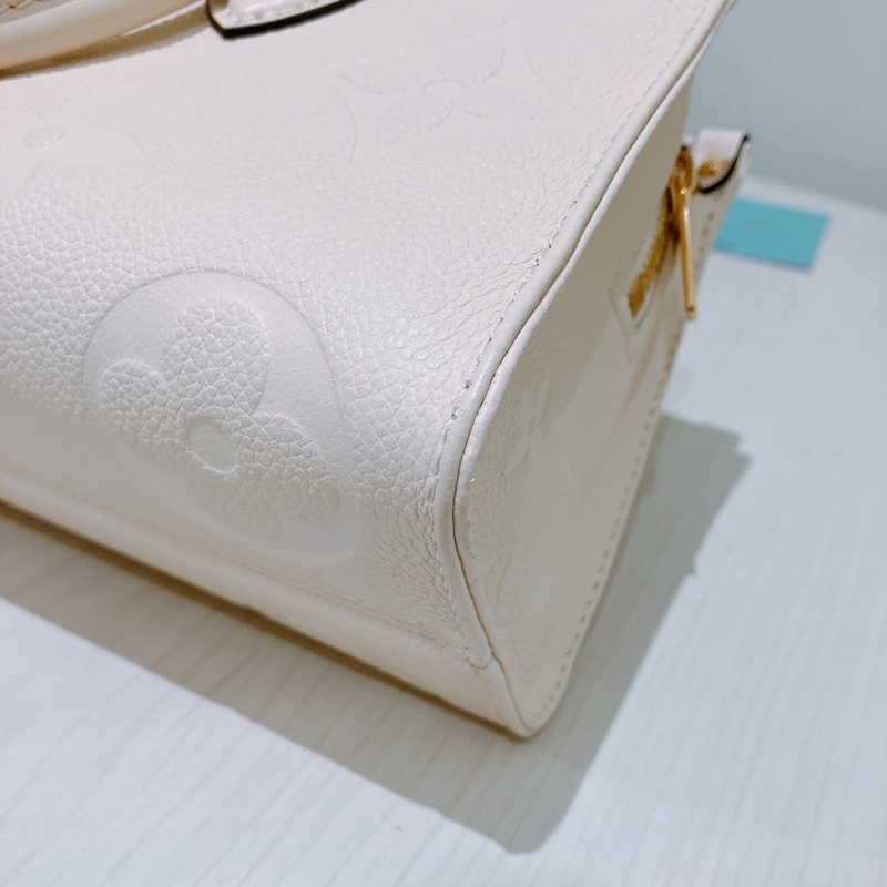 TK1886 Louis Vuitton 路易威登奶昔白手提/斜挎包On The Go East West Monogram Empreinte Cream X GHW-40