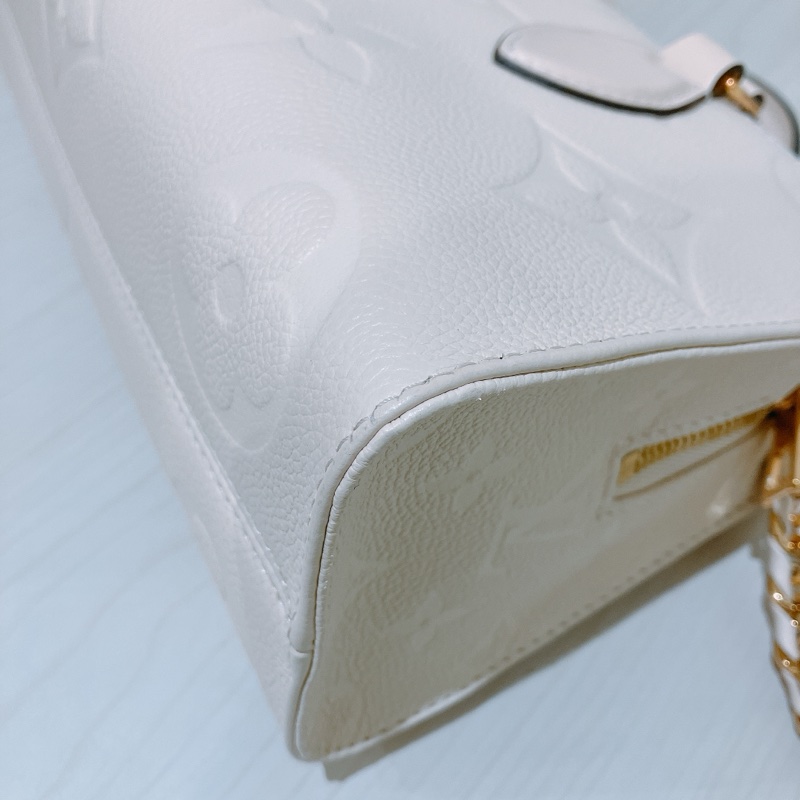 TK1886 Louis Vuitton 路易威登奶昔白手提/斜挎包On The Go East West Monogram Empreinte Cream X GHW-42