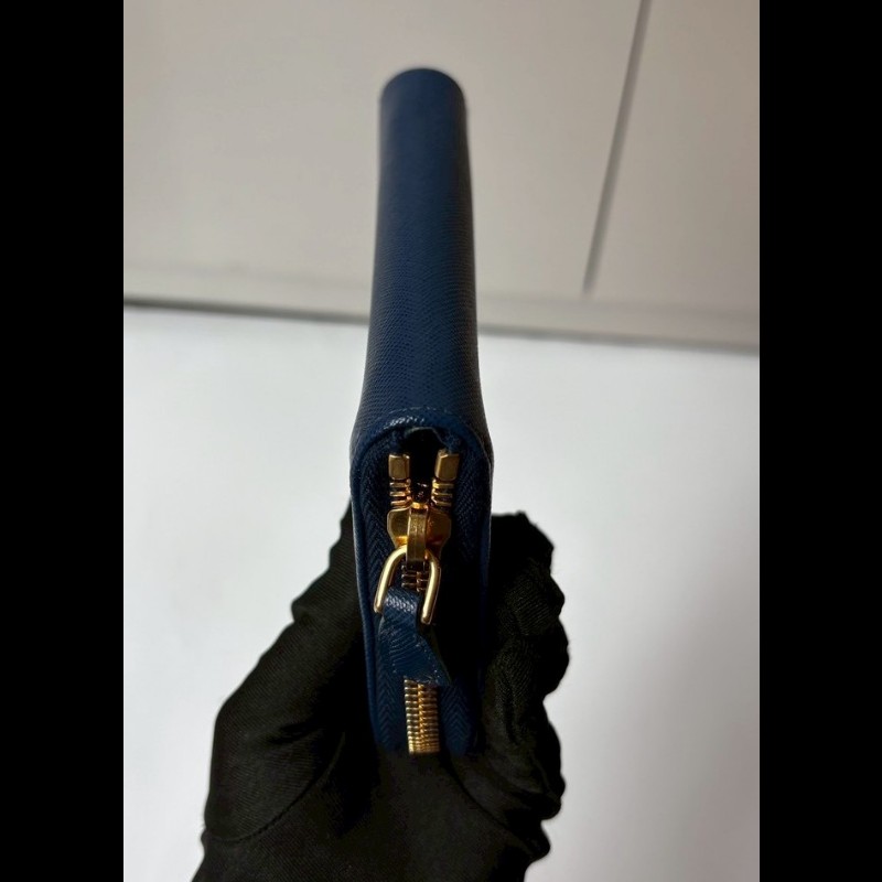 Prada 藍色皮革拉鍊中夾-12