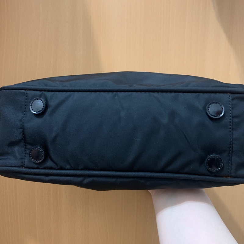 Prada 黑色尼龍托特包-3