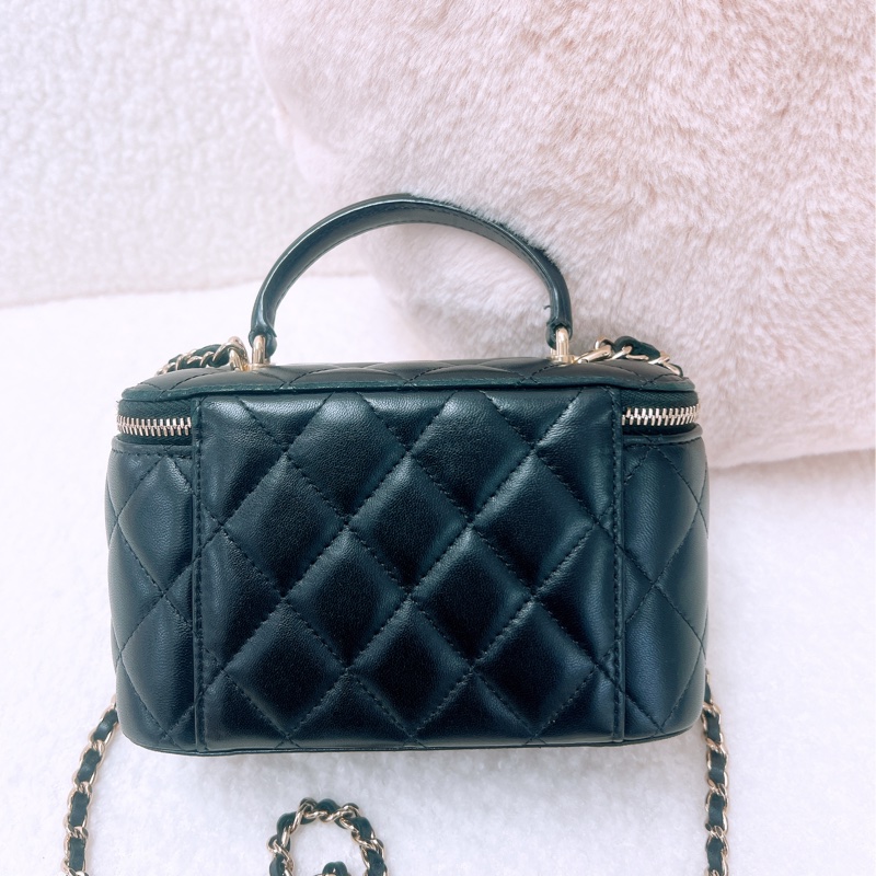 Chanel 黑金手柄鏈條長盒子/化妝包-7