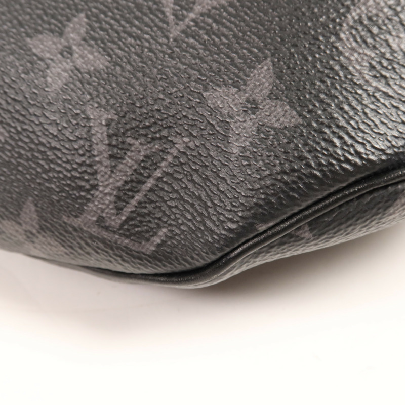 LOUIS VUITTON Monogram Eclipse Discovery Bumbag PM銀扣腰包-7
