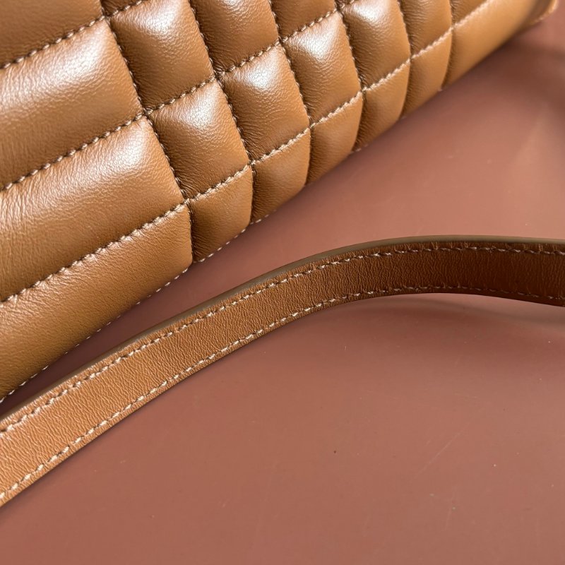 ::BURBERRY:: LOLA 金屬TB LOGO絎縫格紋小羊皮拉鍊方包斜背包(咖)-25