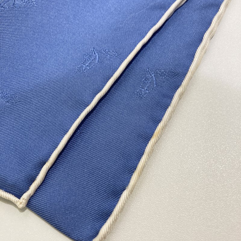 TW4553 Hermes 愛馬仕 方巾Clic Clac Scarf 90 x 90cm Slik Blue x White-11