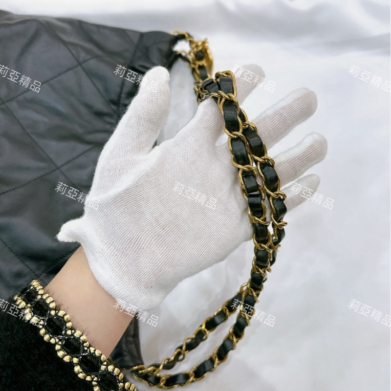 莉亞精品♡Chanel AS3260 22bag 二手-13