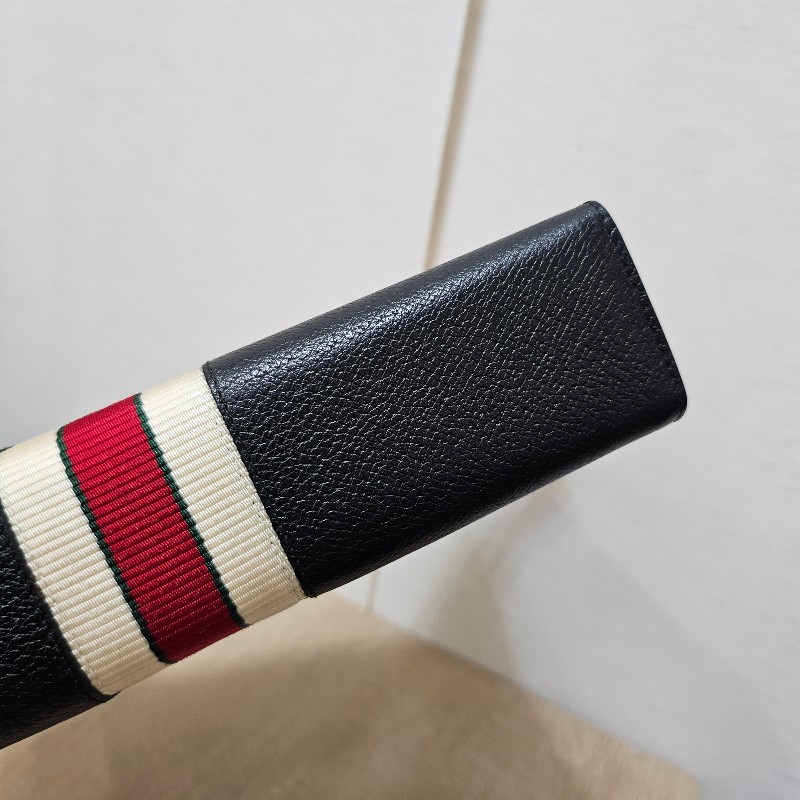 [ 回饋福利出清❣️] Gucci黑牛皮帆布織帶刺繡拉鏈手拿包-10