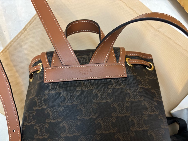 全新 Celine TRIOMPHE Folco 老花後背包mini 雙肩包-9