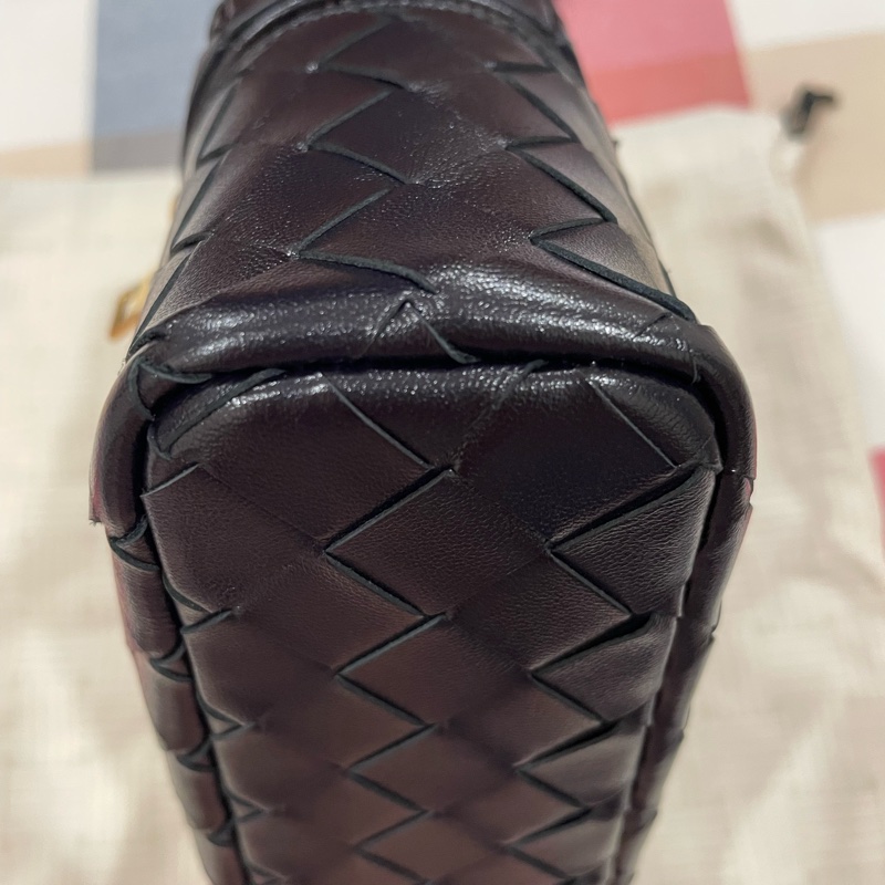 Bottega Veneta藍色牛皮編織Bang Bang斜背包-6