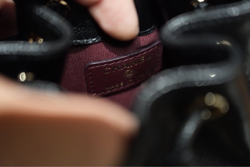 CHANEL 25B 抽繩小水桶包-3