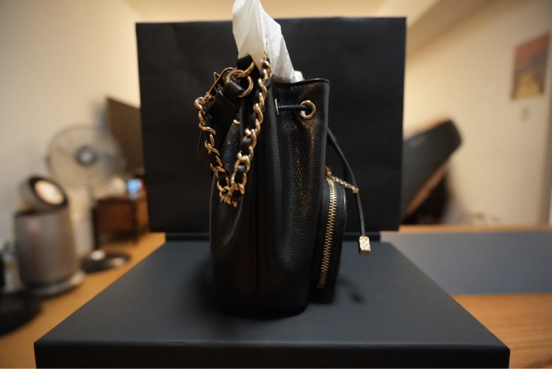 CHANEL 25B 抽繩小水桶包-5