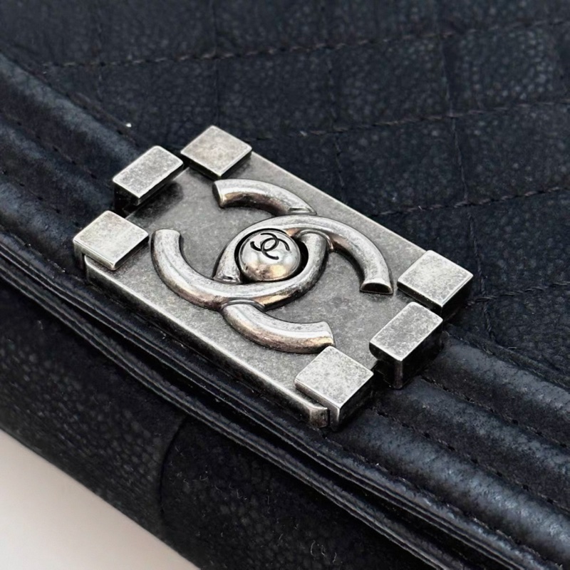 CHANEL LE BOY CARVIA 25-18