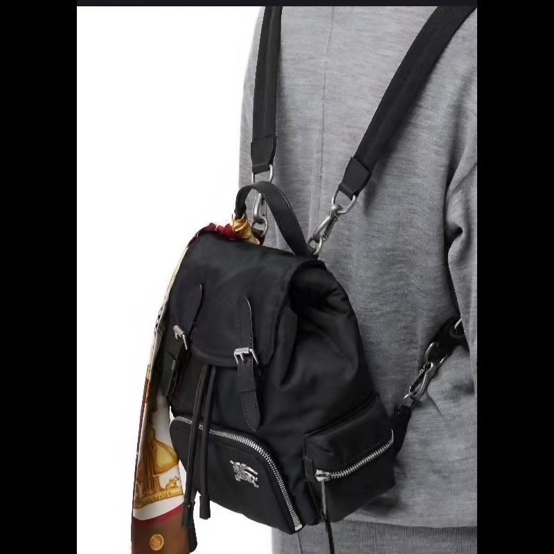 BURBERRY.後背包-14