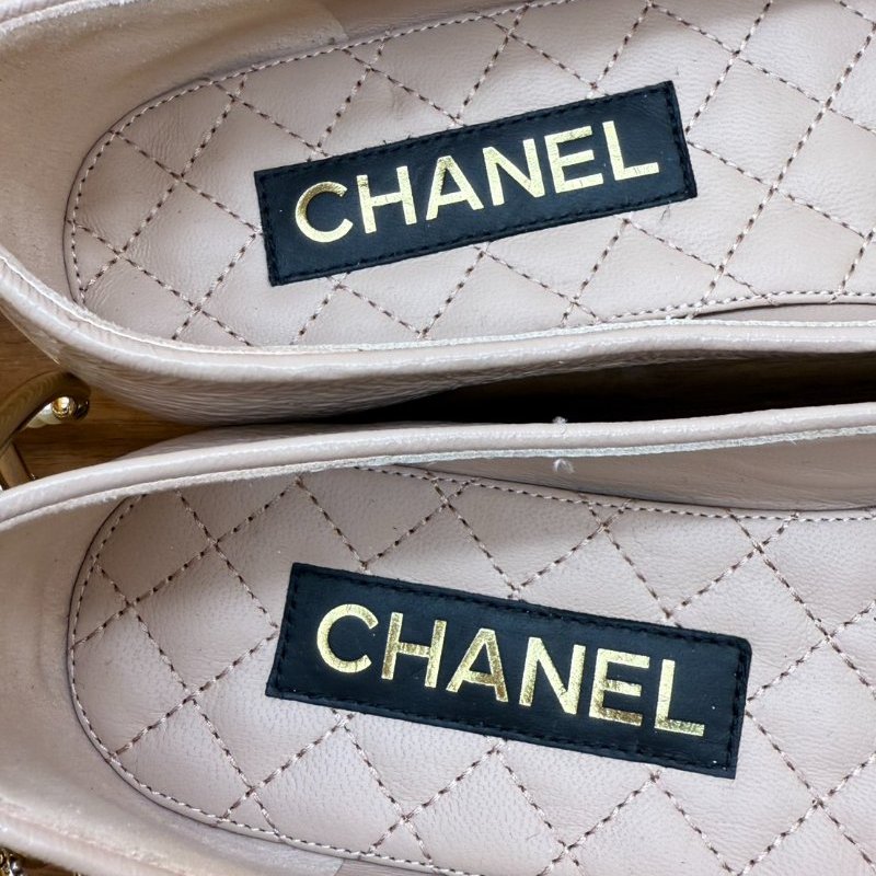 Chanel 香奈兒 全新 珍珠 腳鍊 娃娃鞋 平底鞋 菱格紋 膚 黑 色 (尺碼37)-7