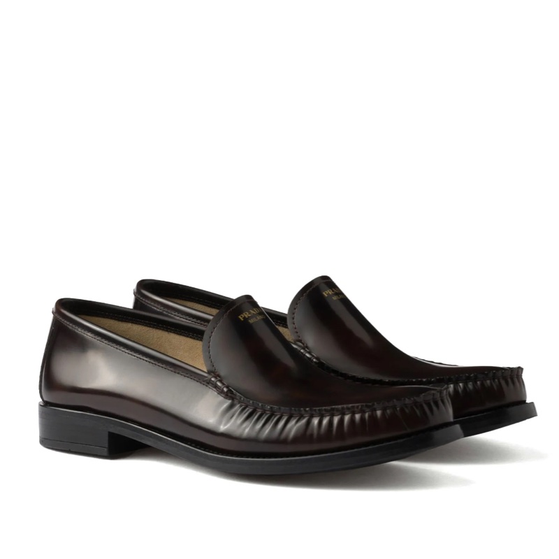 PRADA 亮面皮革樂福鞋 褐色-2