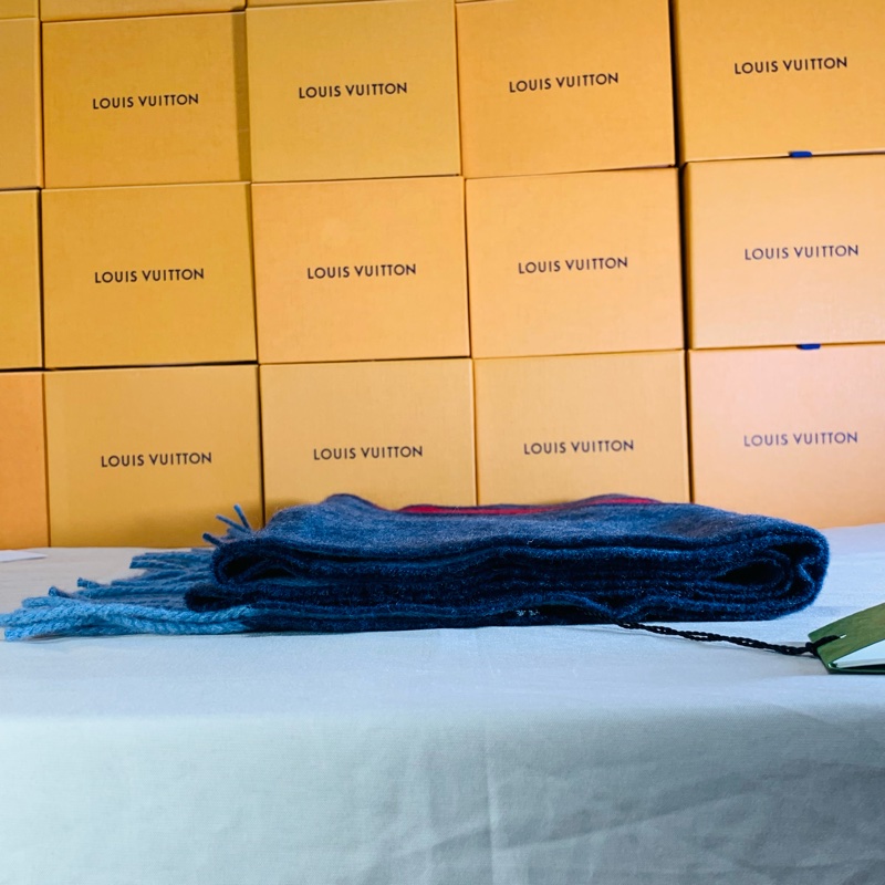 🎁全台最甜 全新含吊牌 Gucci 古馳 深藍雙色滿版logo 圍巾 披肩-6