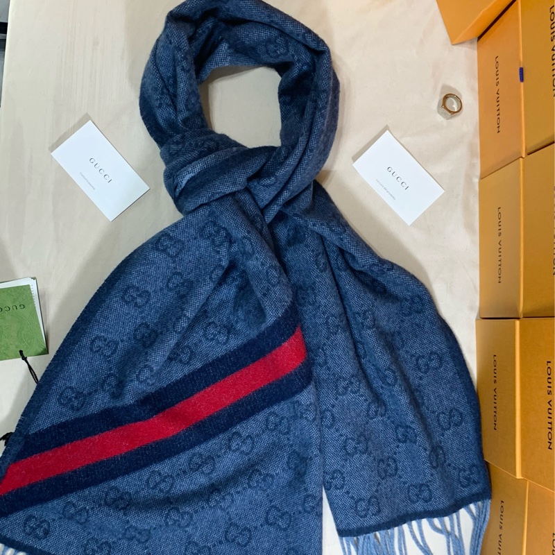 🎁全台最甜 全新含吊牌 Gucci 古馳 深藍雙色滿版logo 圍巾 披肩-4