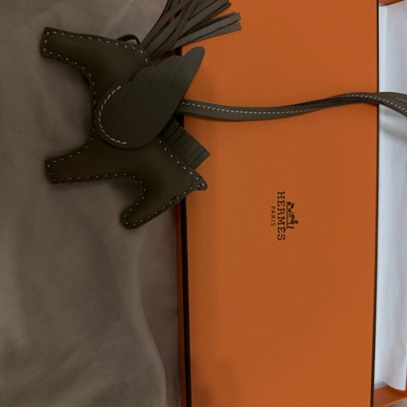 愛馬仕 Hermès Rodeo PM K碼小馬(大象灰 Etoupe)-1