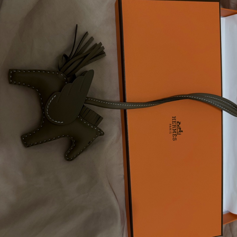 愛馬仕 Hermès Rodeo PM K碼小馬(大象灰 Etoupe)-2